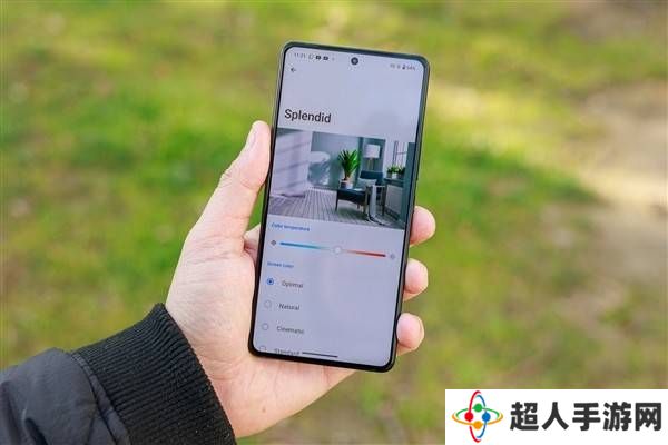 华硕Zenfone 12 Ultra震撼登场：8300元售价，影像AI技术再升级！